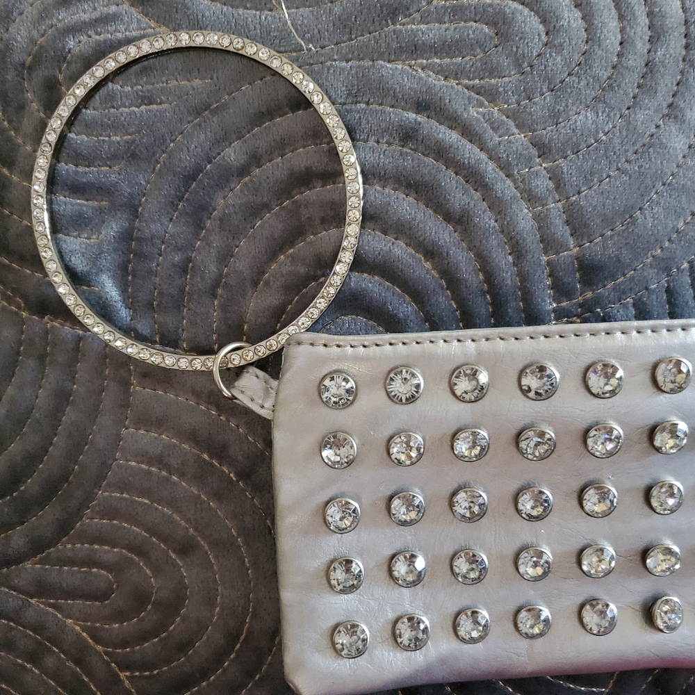 Silver Rhinestone Wristlet - Picture 3 of 3